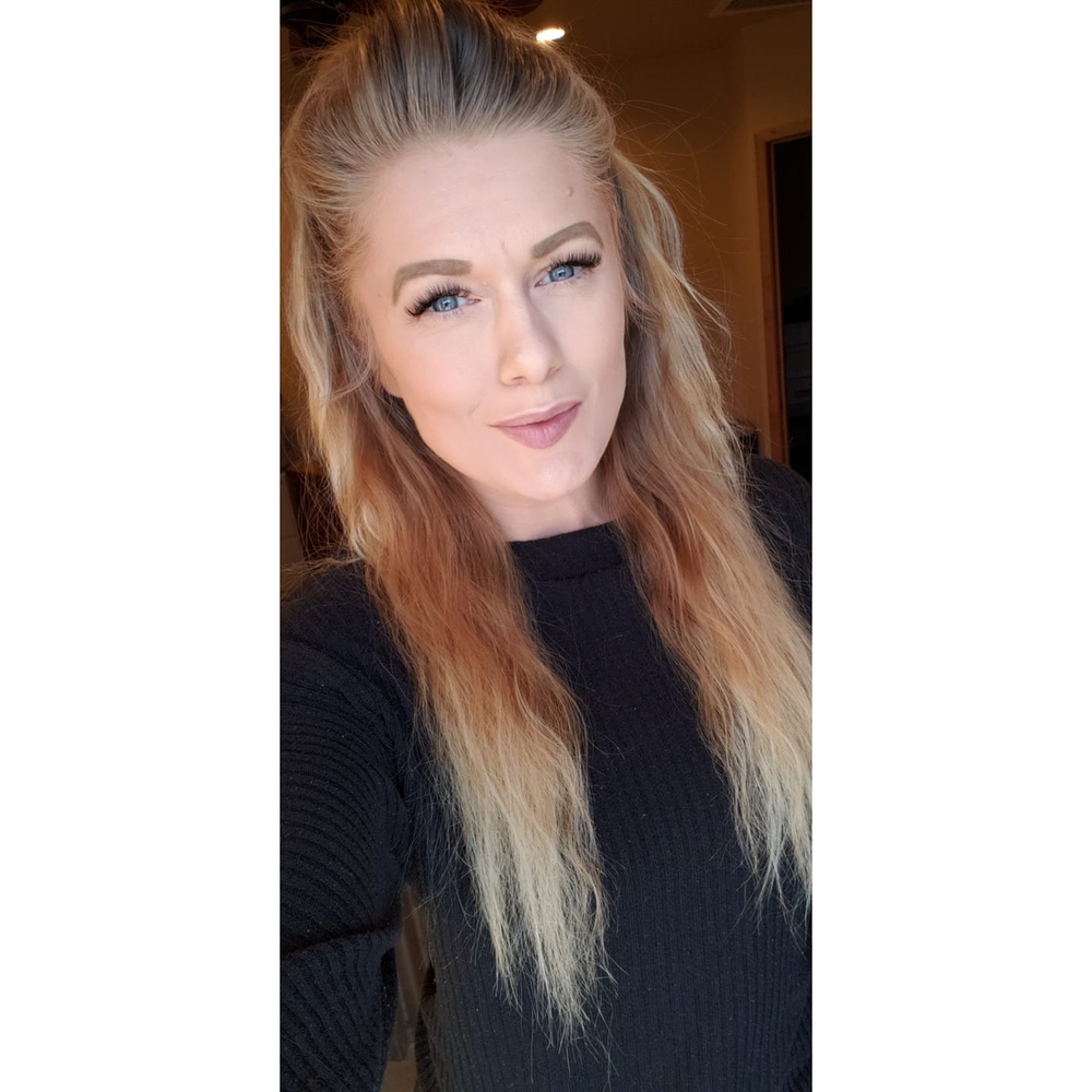Meet your Posher, Ally